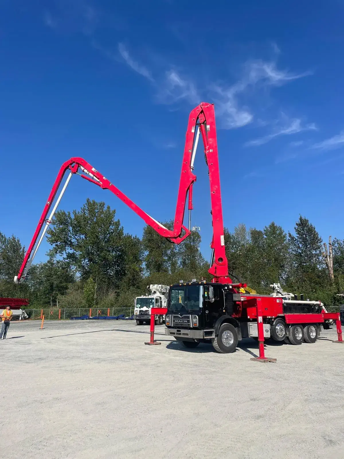 concrete pumping truck